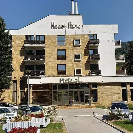 Park Hotel 3*